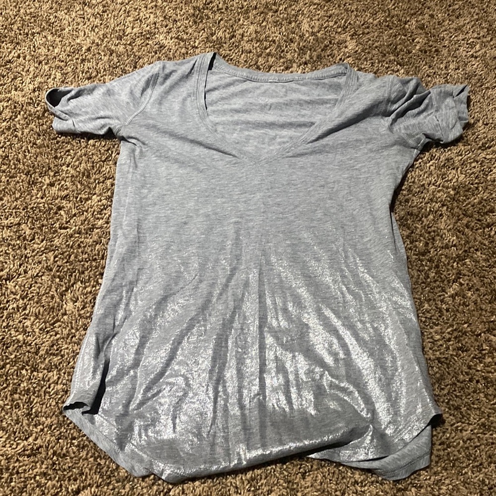 Lululemon shirt w metallic bottom